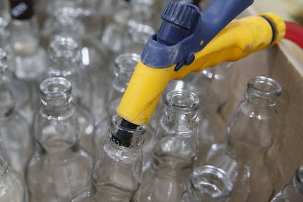 Hindistan'da sahte içkiden ölenlerin sayısı 150'ye yükseldi