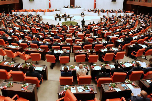 Yeni TBMM Başkanvekili belli oldu