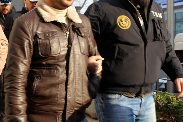 FETÖ'nün TSK yapılanmasına operasyon: 224 kişi yakalandı