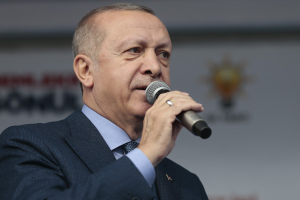 Cumhurbaşkanı Erdoğan: CHP İstiklal Marşı'mızı söyleyemeyenlerle ittifak yapıyor