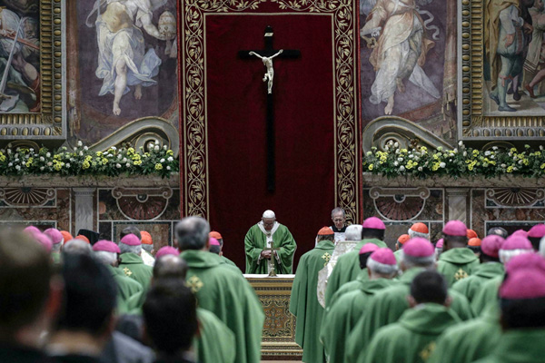 Katolik Kilisesi cinsel istismara karşı bir araya geldi: Kızların evlilik yaşı 16'ya çıkarılacak