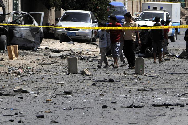 Husiler'den Yemen'de pazara saldırı: 12 ölü 50 yaralı