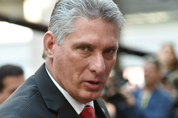 Küba Devlet Başkanı'ndan Venezuela açıklaması