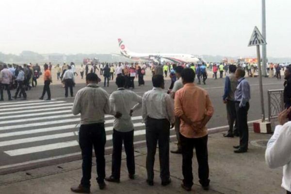 Hava korsanı uçakta vuruldu