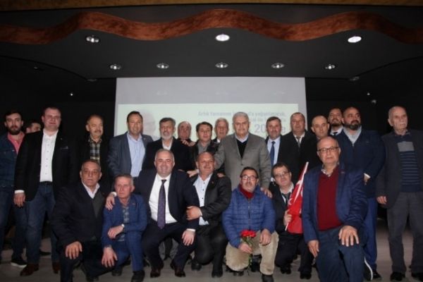 Binali Yıldırım: Mesut Başkan’ı seçerken beni de unutmayın