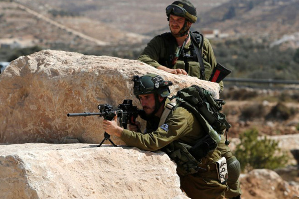 İsrail güçleri 19 Filistinliyi gözaltına aldı