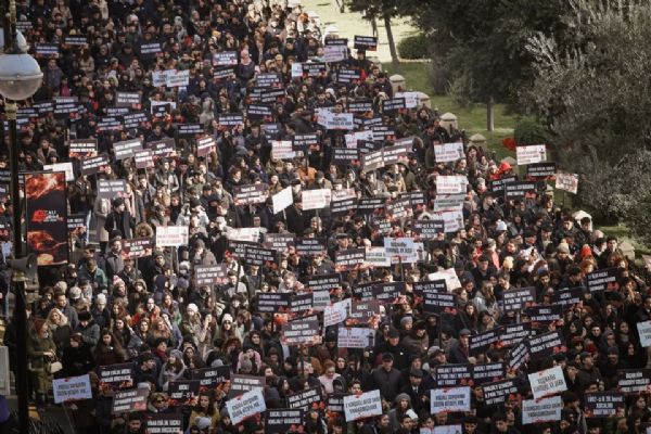 Hocalı katliamının kurbanları Ana Feryadı Anıtında anıldı