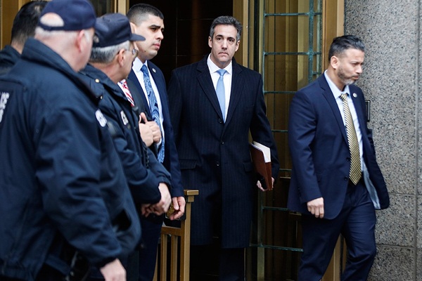 Donald Trump'ın eski avukatı New York Barosundan ihraç edildi