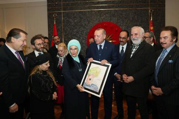 Sanatçılardan Erdoğan'a sürpriz
