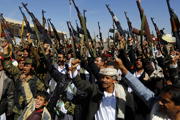 Husiler: Yemen'de esir takasını BAE engelledi