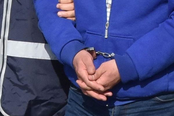 FETÖ'nün gaybubet evlerine baskın