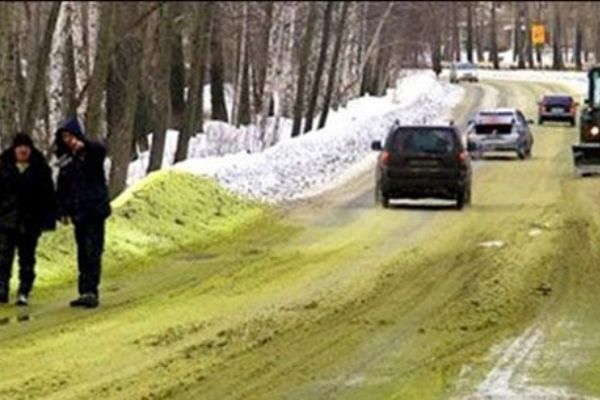 Rusya'da siyah kardan sonra yeşil kar yağdı