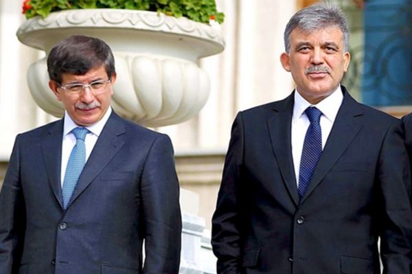 “Gül ile Davutoğlu arasında anlaşmazlık var”