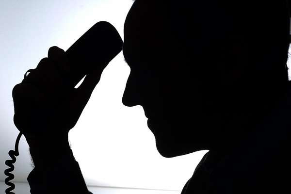 Kaşıkçı cinayetiyle korkuttu, 1 milyon lira dolandırdı