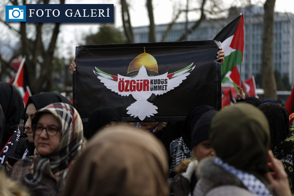 Filistinli kadınlar için 'Hepimiz Meryemiz' yürüşü