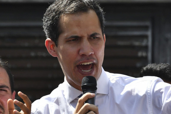 Guaido'dan askeri müdahale açıklaması