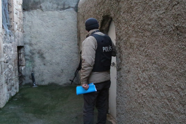 Polis tarafından aranan 2 bin 612 kişi yakalandı