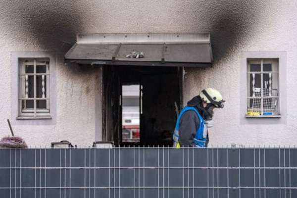 Almanya'da yangın faciasıi: 5 ölü