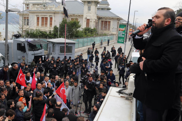 Başkonsolosluk önünde Mısır’daki ‘Zulme Dur De!’
