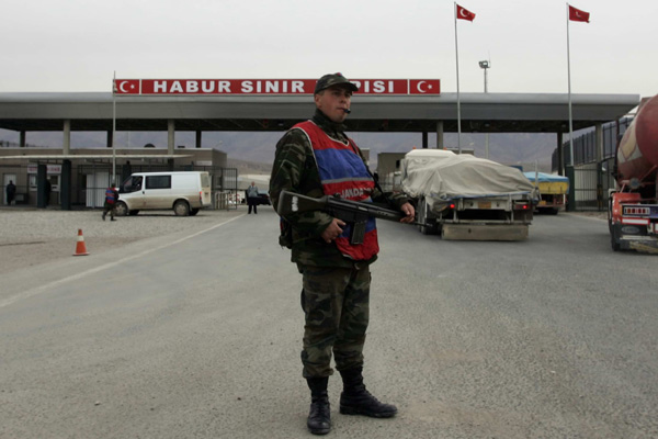 Şırnak sınırına gelen 5 terörist teslim oldu