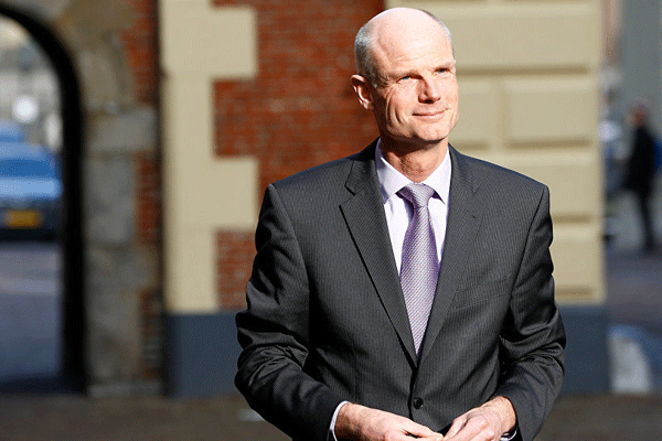 Hollanda, Tahran Büyükelçisi'ni geri çekti