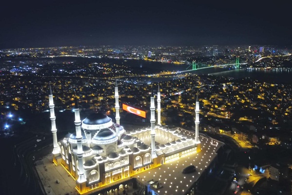 Çamlıca Camii Regaip Kandili'nde ibadete açılıyor