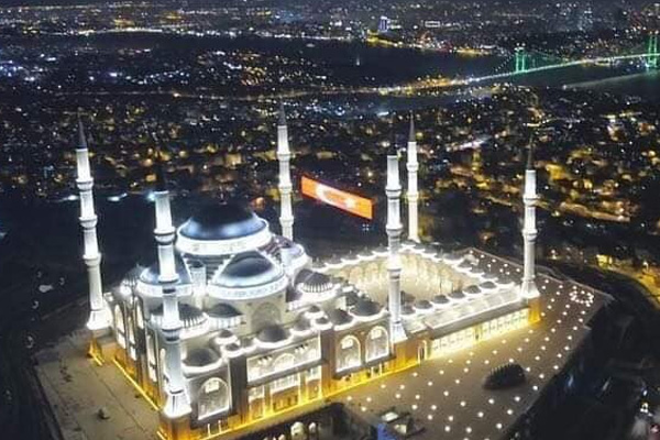 Çamlıca Camii yarın açılıyor