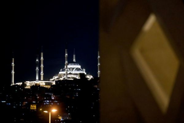 Çamlıca caminin yapımında sona gelindi