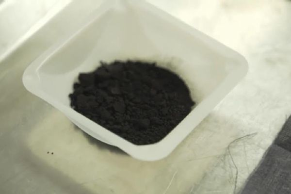 Şekerden çevre dostu boya üretildi