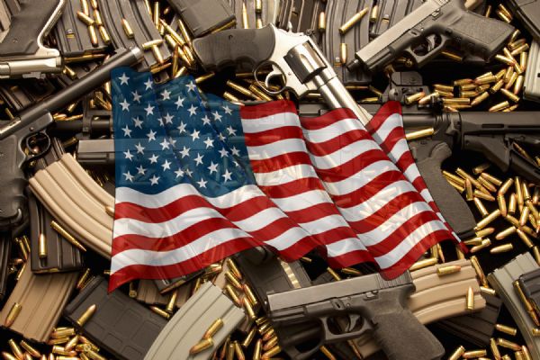 Yemen'e insani yardımdan önce ABD'nin bombaları ulaşıyor