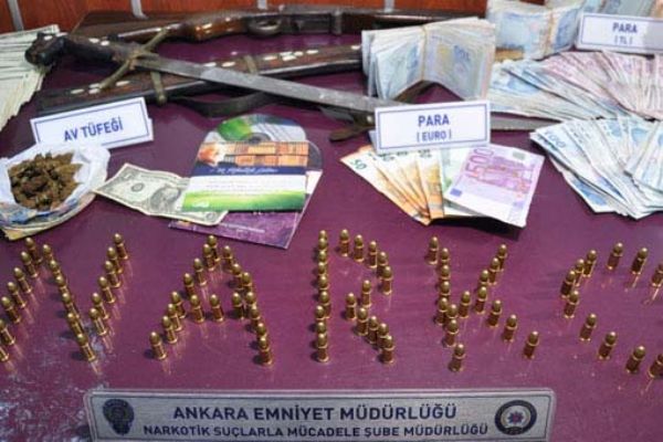 Başkentte FETÖ'cü uyuşturucu tacirlerine büyük operasyon