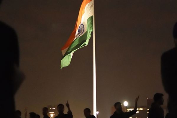 Hindistan'da Babri Camisi anlaşmazlığında ara buluculuk kararı