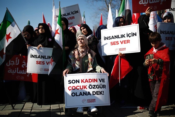 Suriye zindanlarındaki kadınlar ve çocuklar için ses ver!