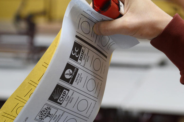 PİAR'ın son anketinde flaş sonuçlar