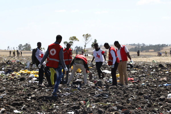 Etiyopya'da düşen uçağın kara kutusu bulundu
