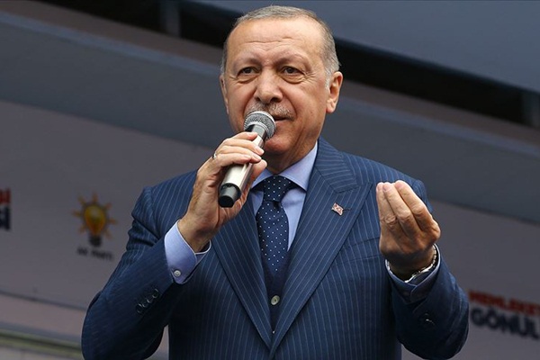 Erdoğan: Ezanlarımızın yurdumuzun üstünde ebediyen okunmasına kimse engel olamayacaktır