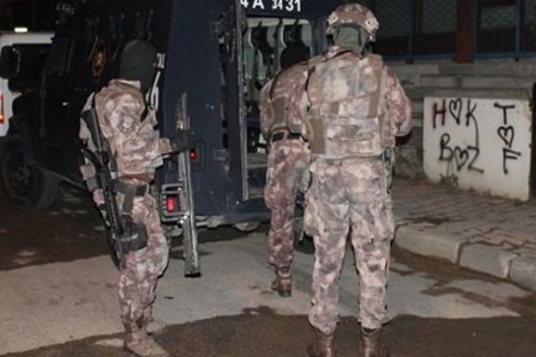 Ankara'da IŞİD operasyonu: 14 gözaltı