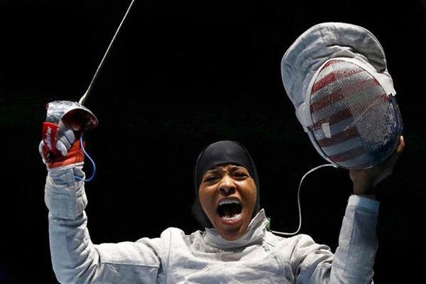 Ibtihaj Muhammed: Fransa’nın yasakçı başörtüsü kararı utanç vericidir