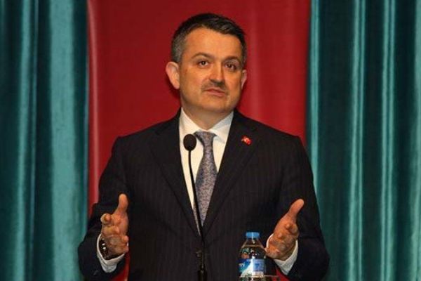 Pakdemirli'den patates ekiminin yasaklandığı iddialarına cevap