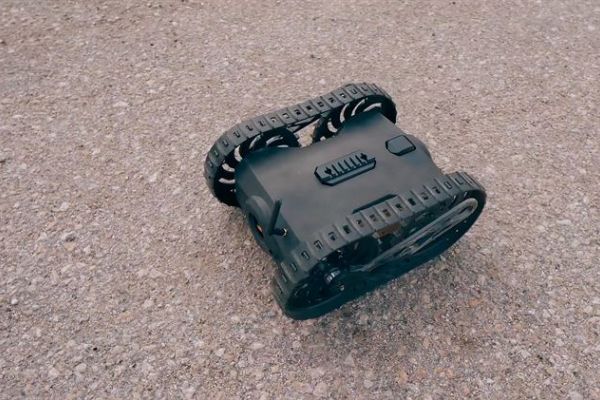 Türkiye'nin insansız kara araçları sahaya çıktı