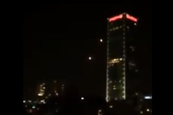 Filistinli direnişçilerden Tel Aviv'e toket atıldı