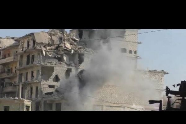 Nasra, Halep'teki yerleşim bölgelerini hedef alıyor