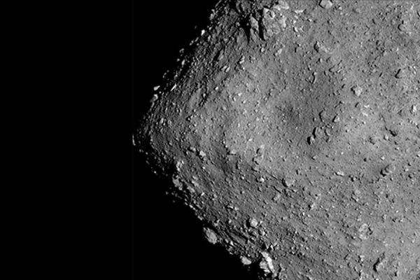 Japonya yer altı örnekleri almak için asteroit üzerinde krater açacak