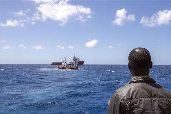 İtalya'da yeni düzensiz göçmen krizi