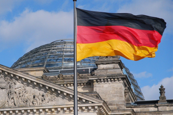 Almanya'nın 2019 büyüme tahmini düşürüldü