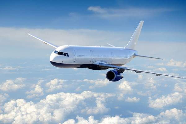 İran'da yolcu uçağı alev aldı