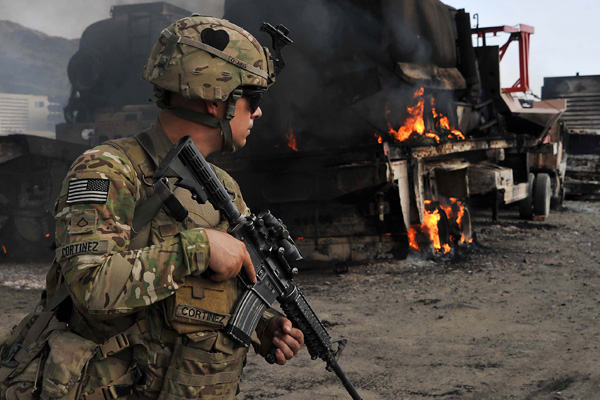 Afganistan'da ABD askerleri öldürüldü