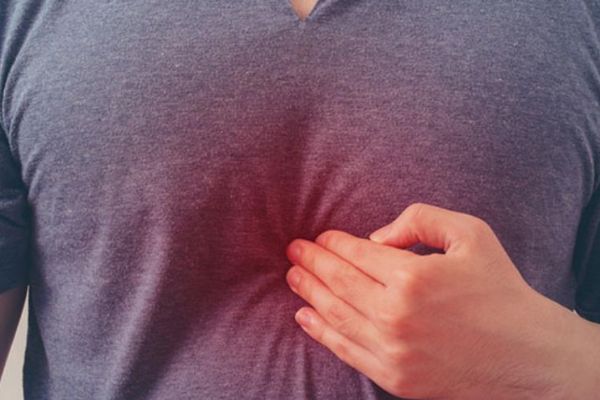 Türkiye'de her dört kişiden biri reflü