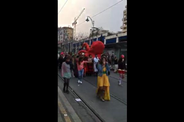 İsrail’de Purim bayramı kutlanıyor