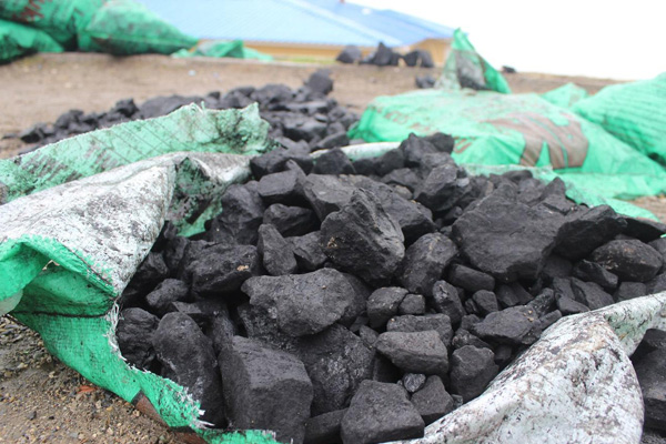 Çocuk maden işçilerinin yaşam mücadelesi: Afgan Kömürü